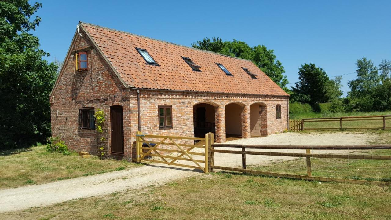 Hilltop Farm Holidays Lincoln Esterno foto